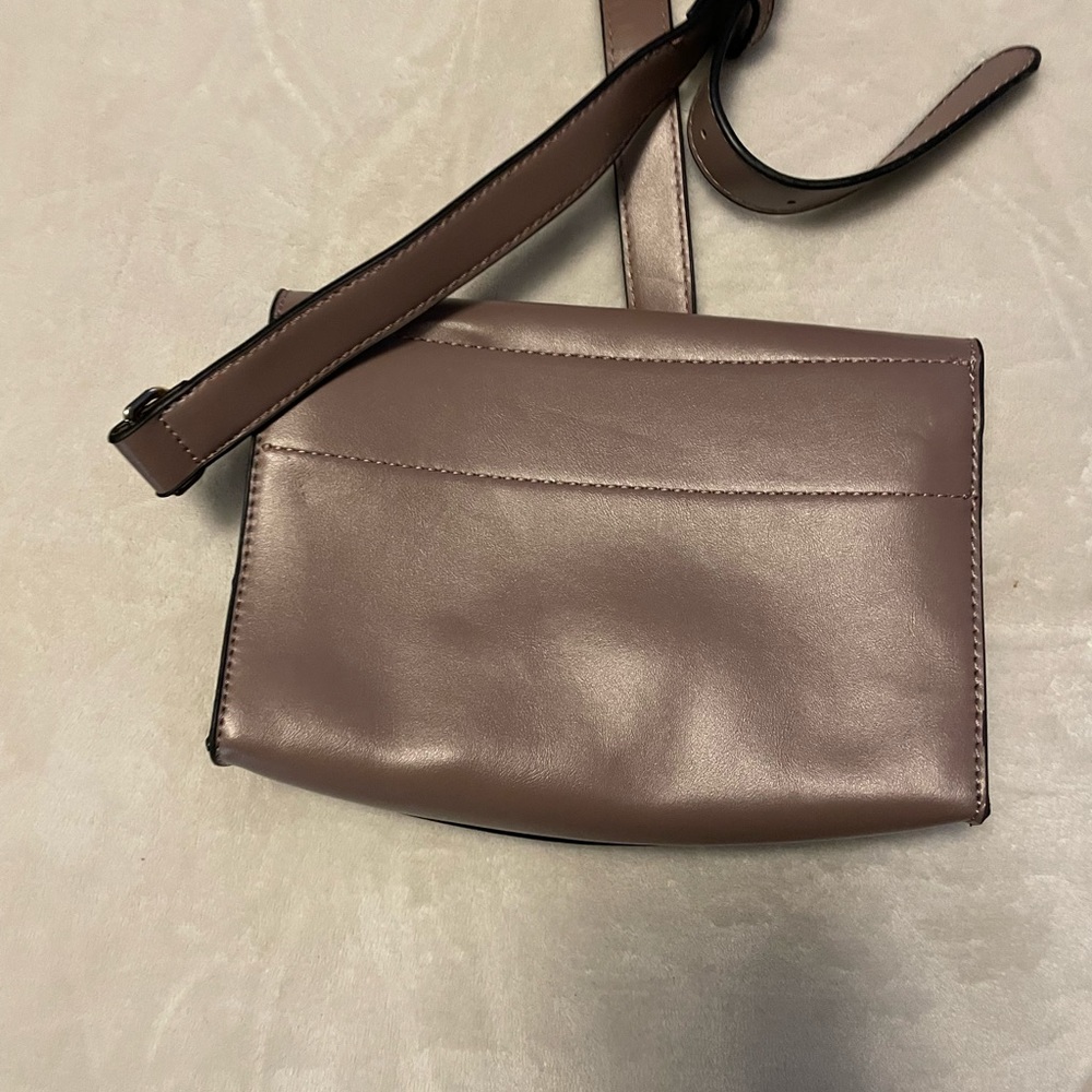Small bag - Picture 2 of 3